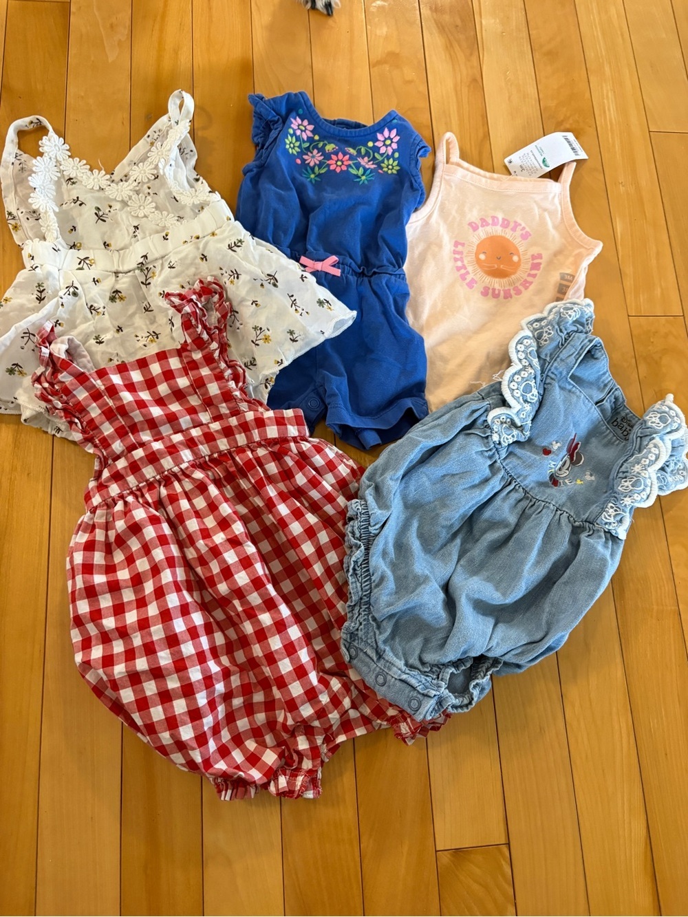 Baby girl Romper Summer Clothing lot Size 0-6 months assorted brands